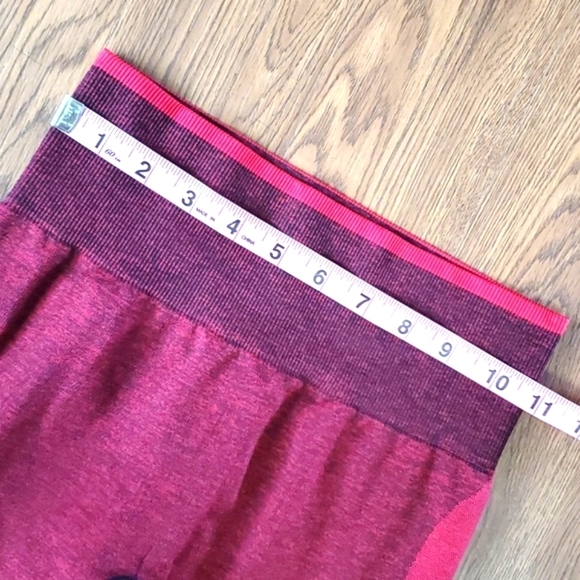 2019 NWOT Victoria's Secret PINK Seamless Bodycon Red Stretch Leggings Size XS - Picture 6 of 13